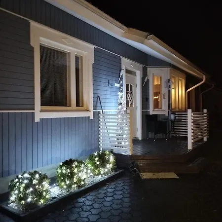 Cozy Detached House Near The ロヴァニエミ