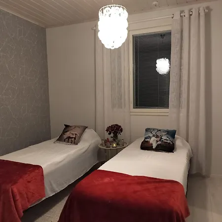 Cozy Detached House Near The * Ροβανιέμι